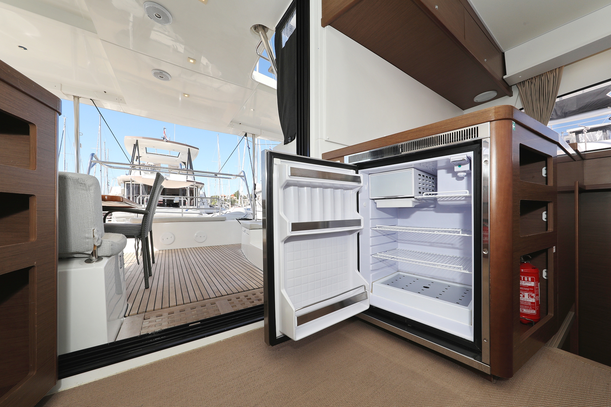 Lagoon 42 - 4 + 2 cab. — photo 40