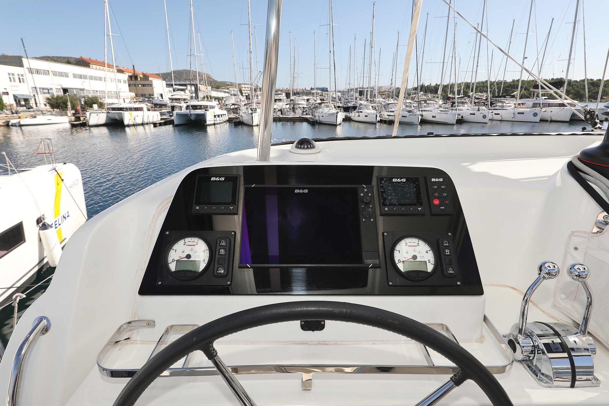 Lagoon 42 - 4 + 2 cab. — photo 45