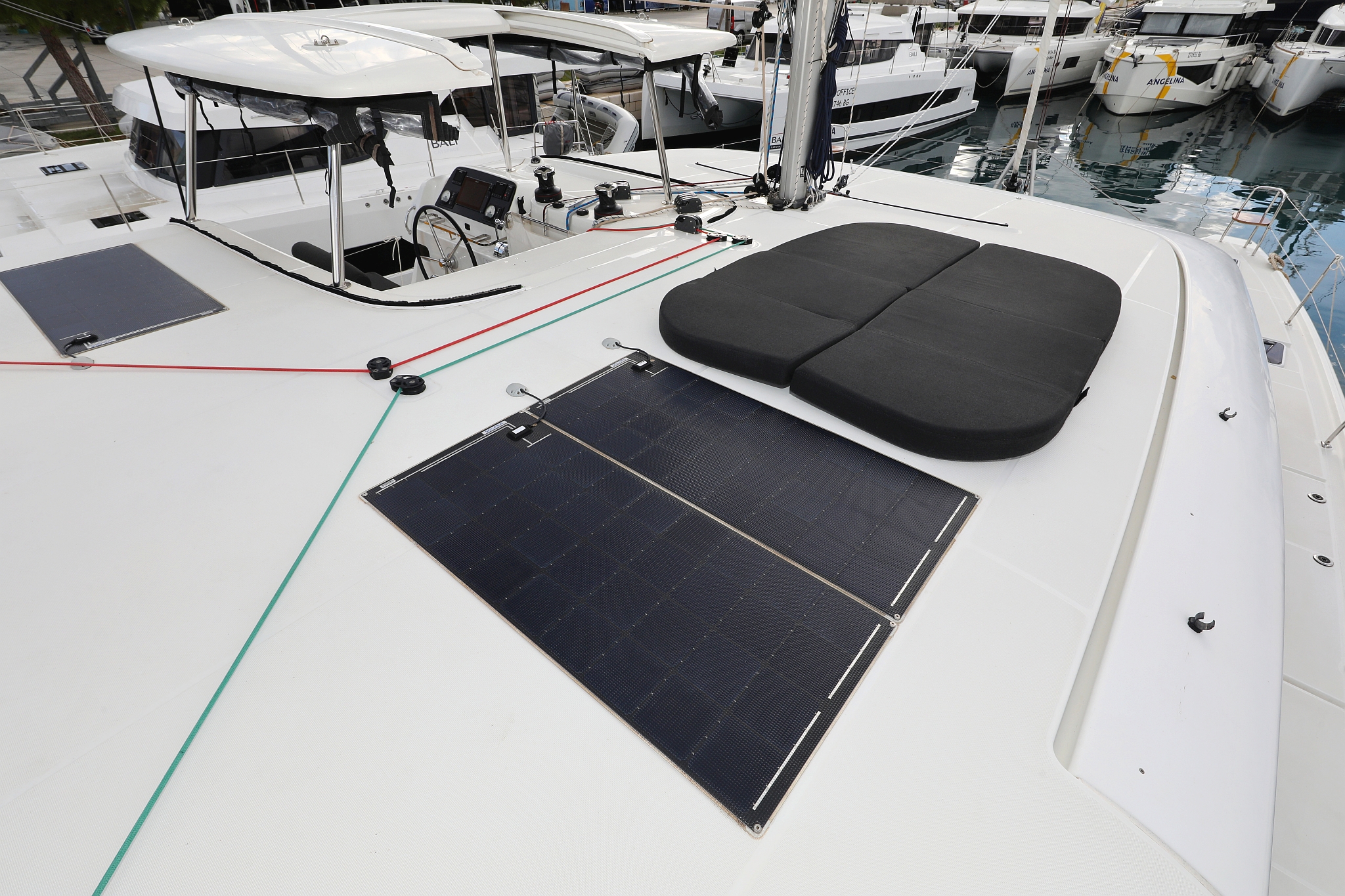 Lagoon 42 - 4 + 2 cab. — photo 10