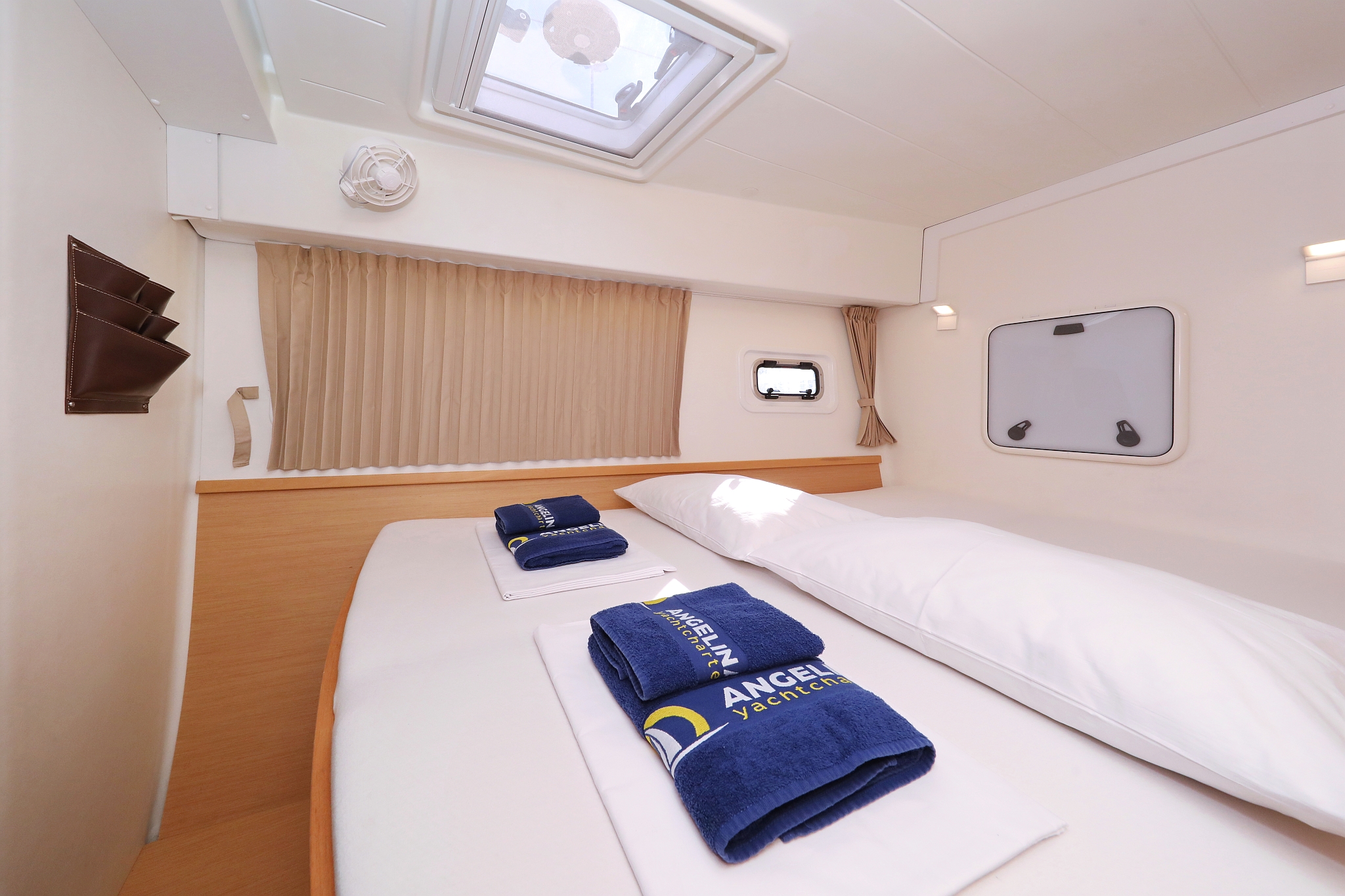 Lagoon 42 - 4 + 2 cab. — photo 25