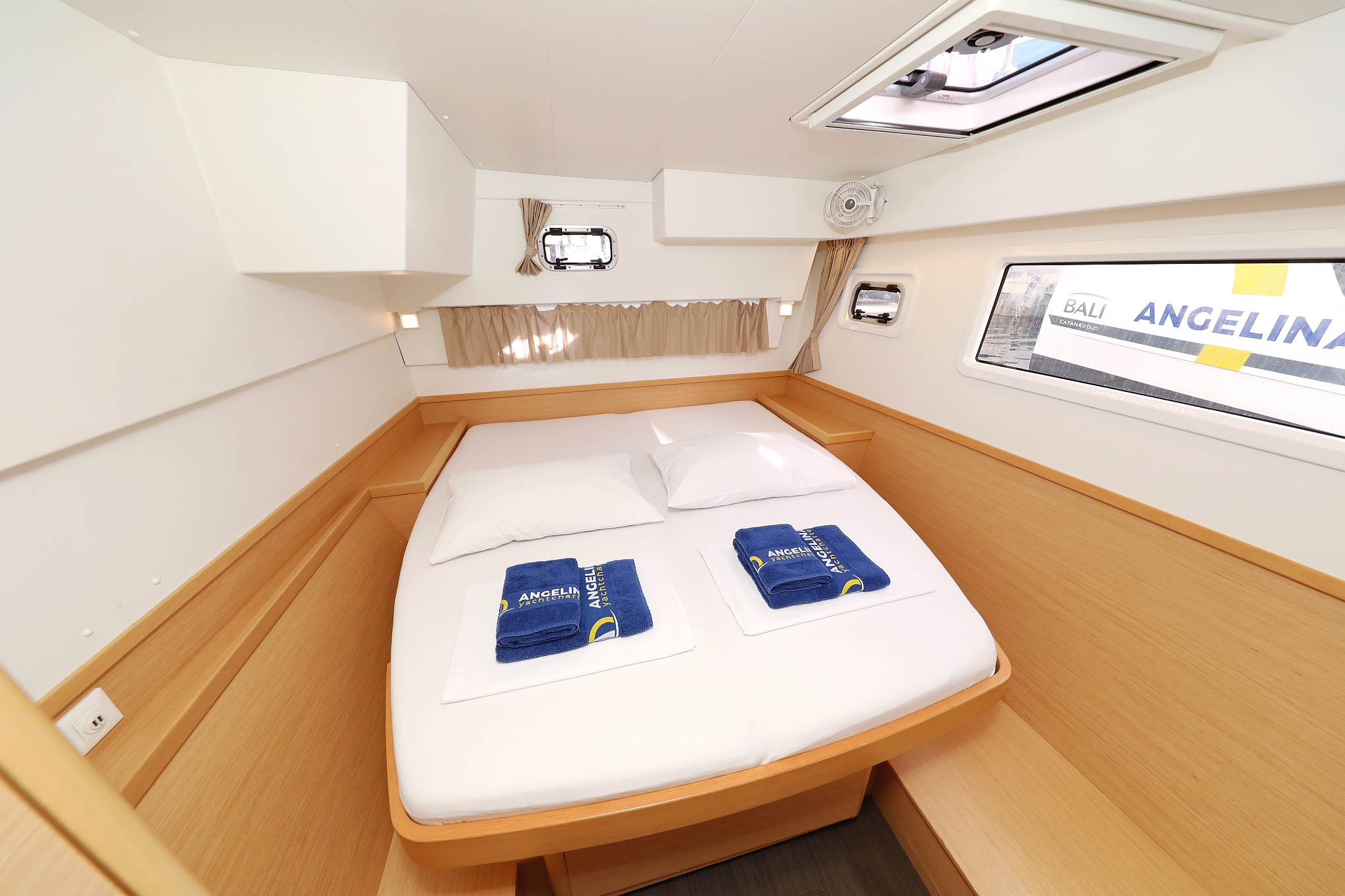Lagoon 42 - 4 + 2 cab. — photo 26