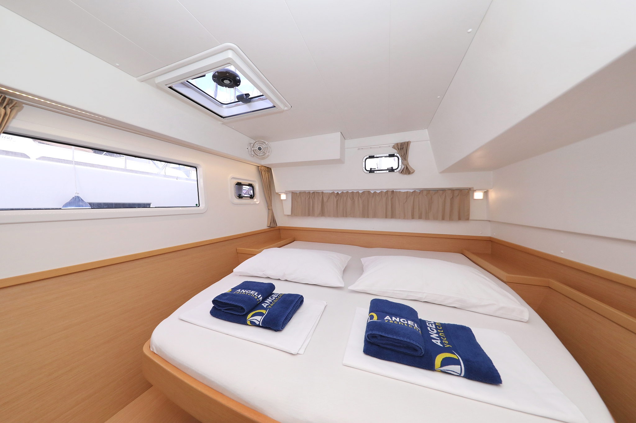 Lagoon 42 - 4 + 2 cab. — photo 31