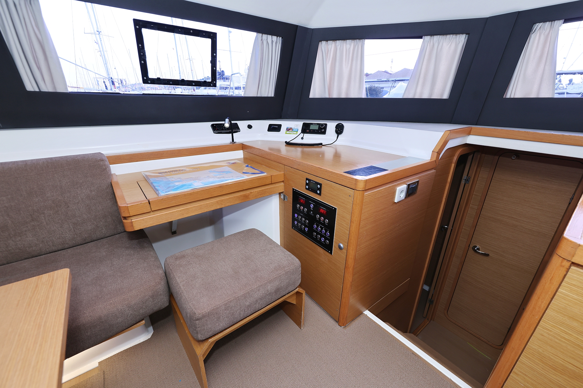 Dufour 48 Catamaran - 5 + 1 cab. — photo 46