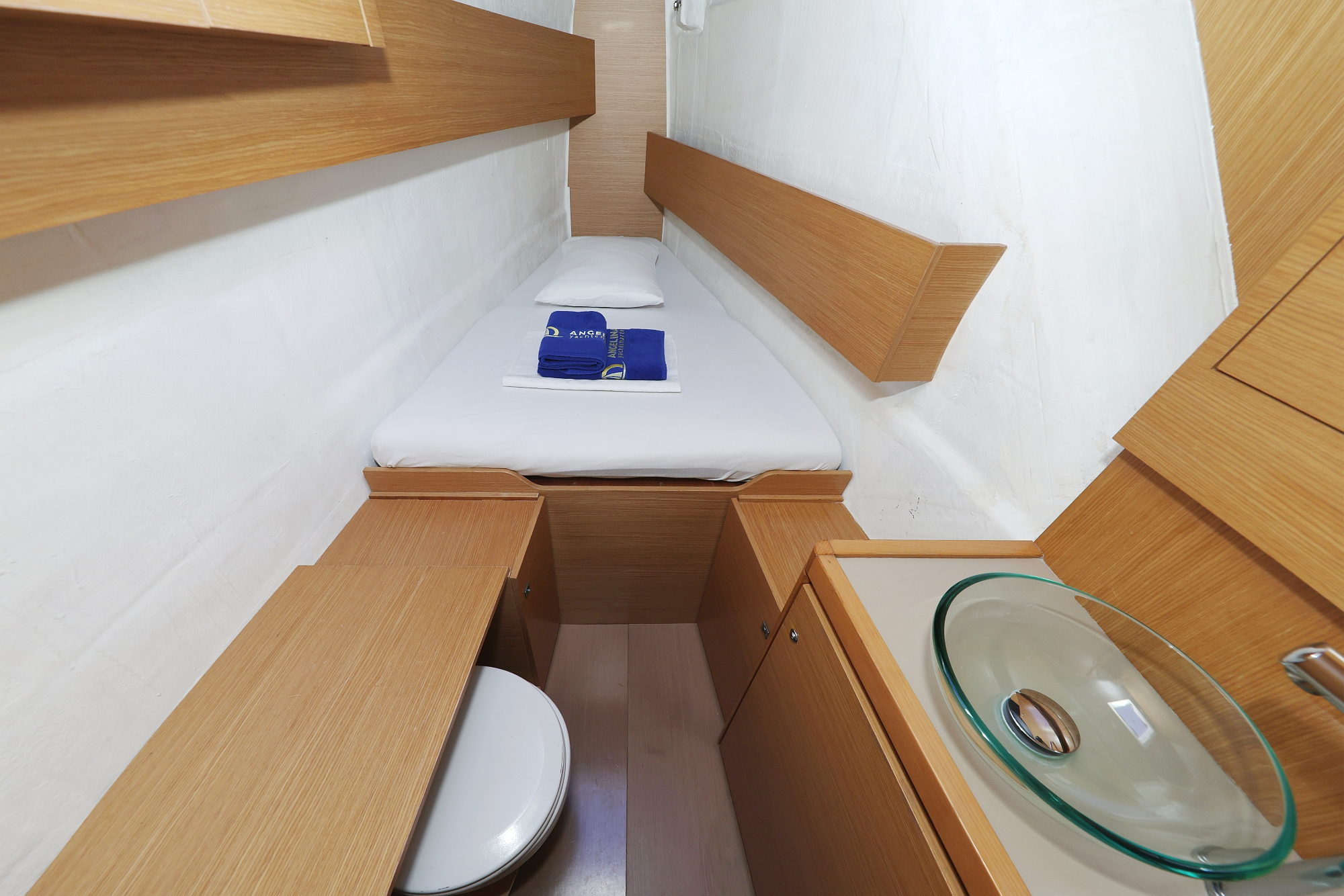 Dufour 48 Catamaran - 5 + 1 cab. — photo 47