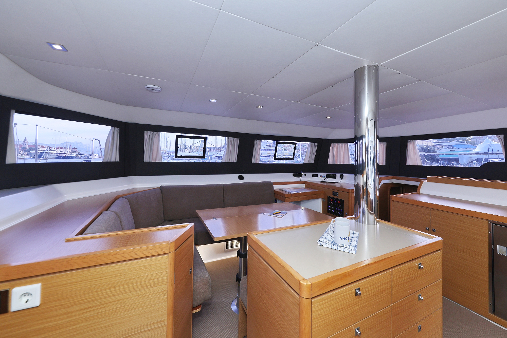 Dufour 48 Catamaran - 5 + 1 cab. — photo 46