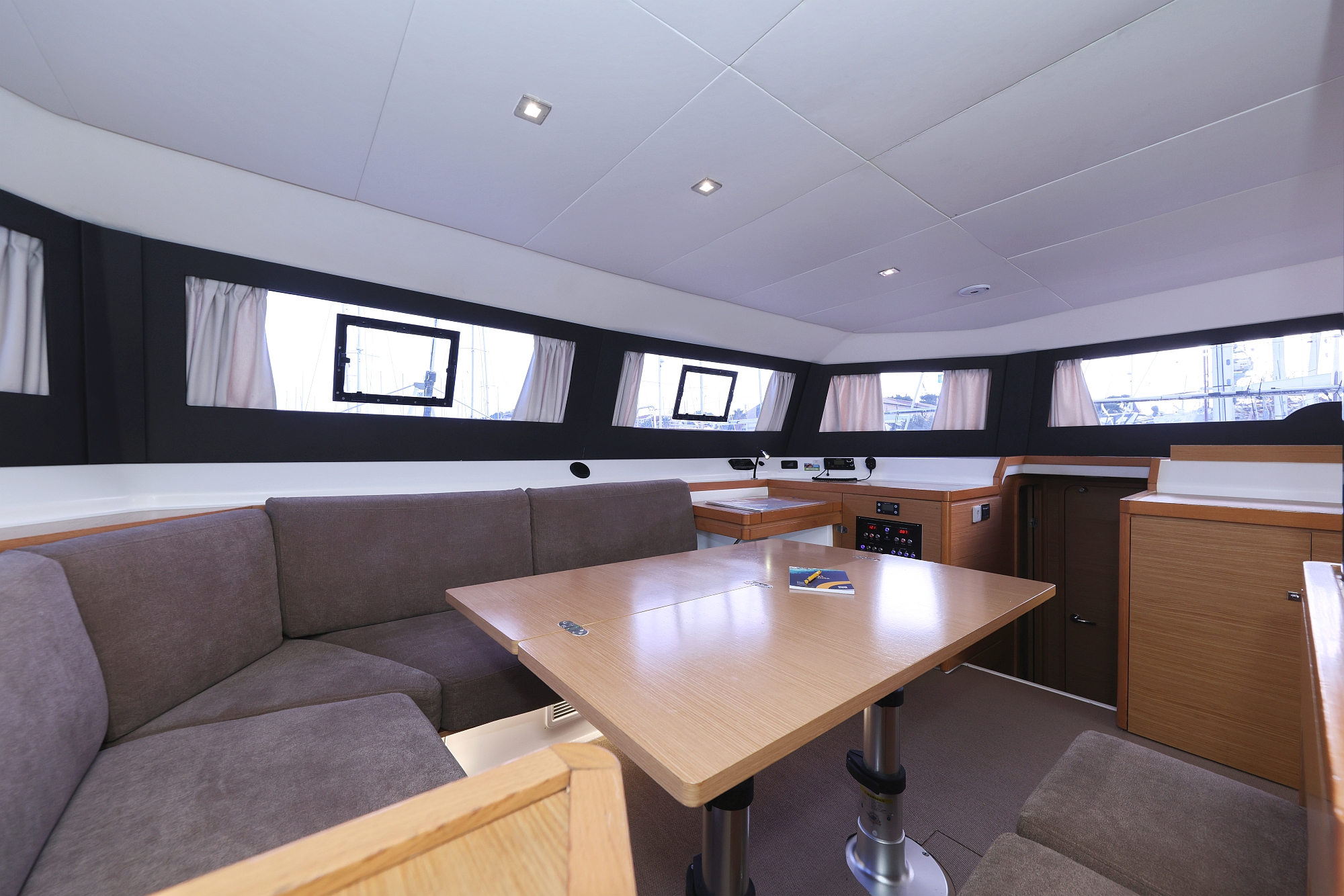 Dufour 48 Catamaran - 5 + 1 cab. — photo 50