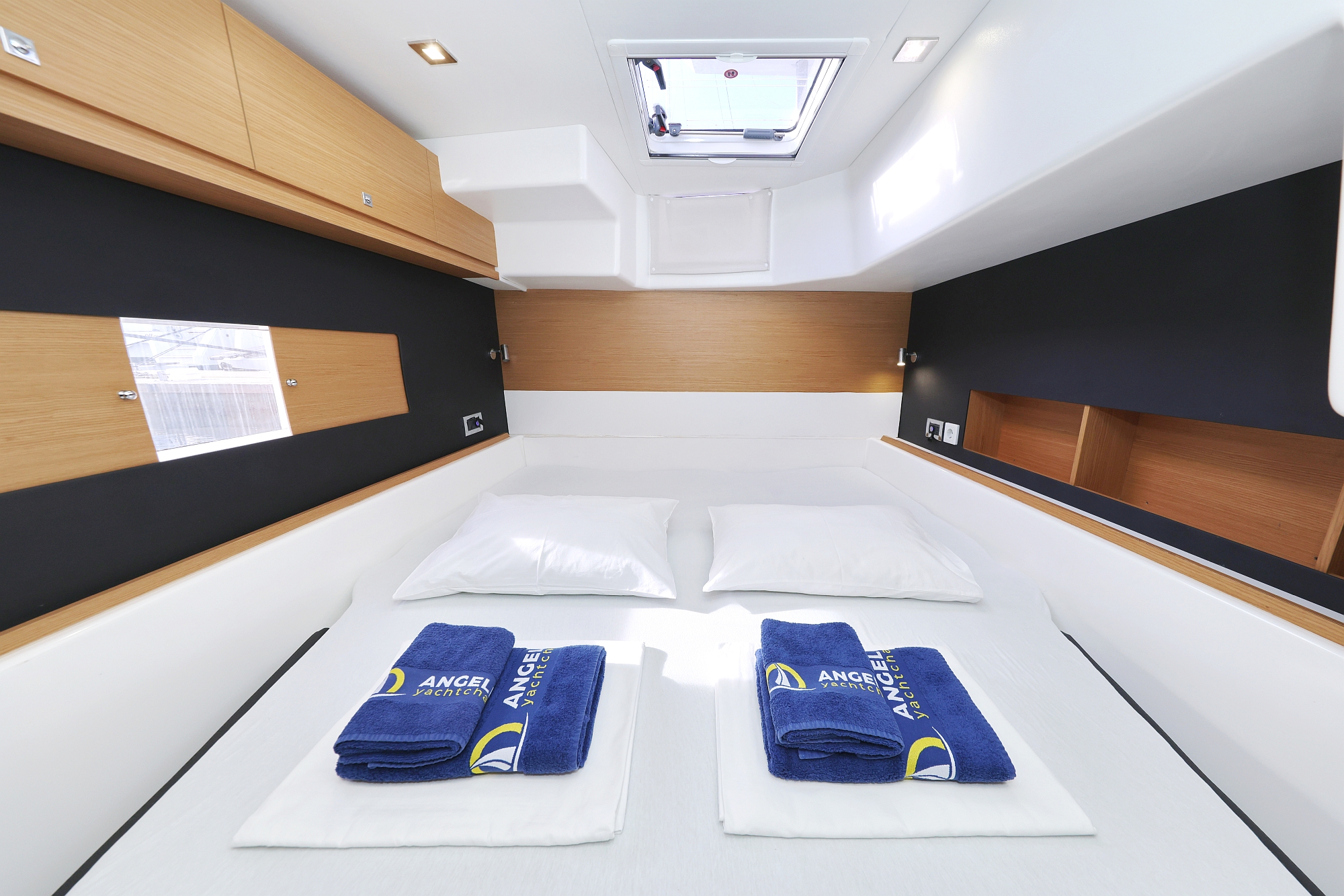 Dufour 48 Catamaran - 5 + 1 cab. — photo 7