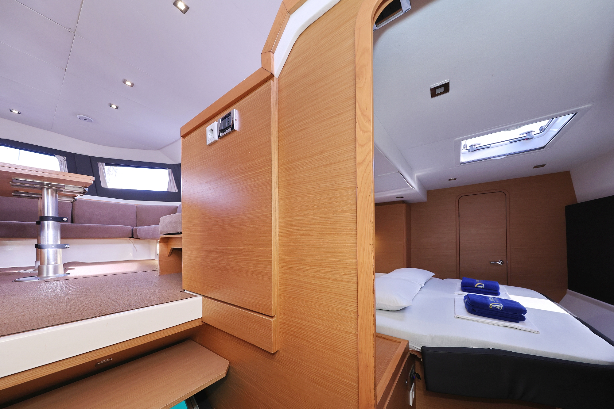 Dufour 48 Catamaran - 5 + 1 cab. — photo 8