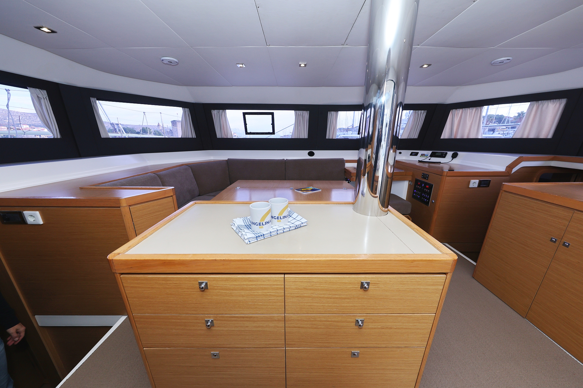 Dufour 48 Catamaran - 5 + 1 cab. — photo 25