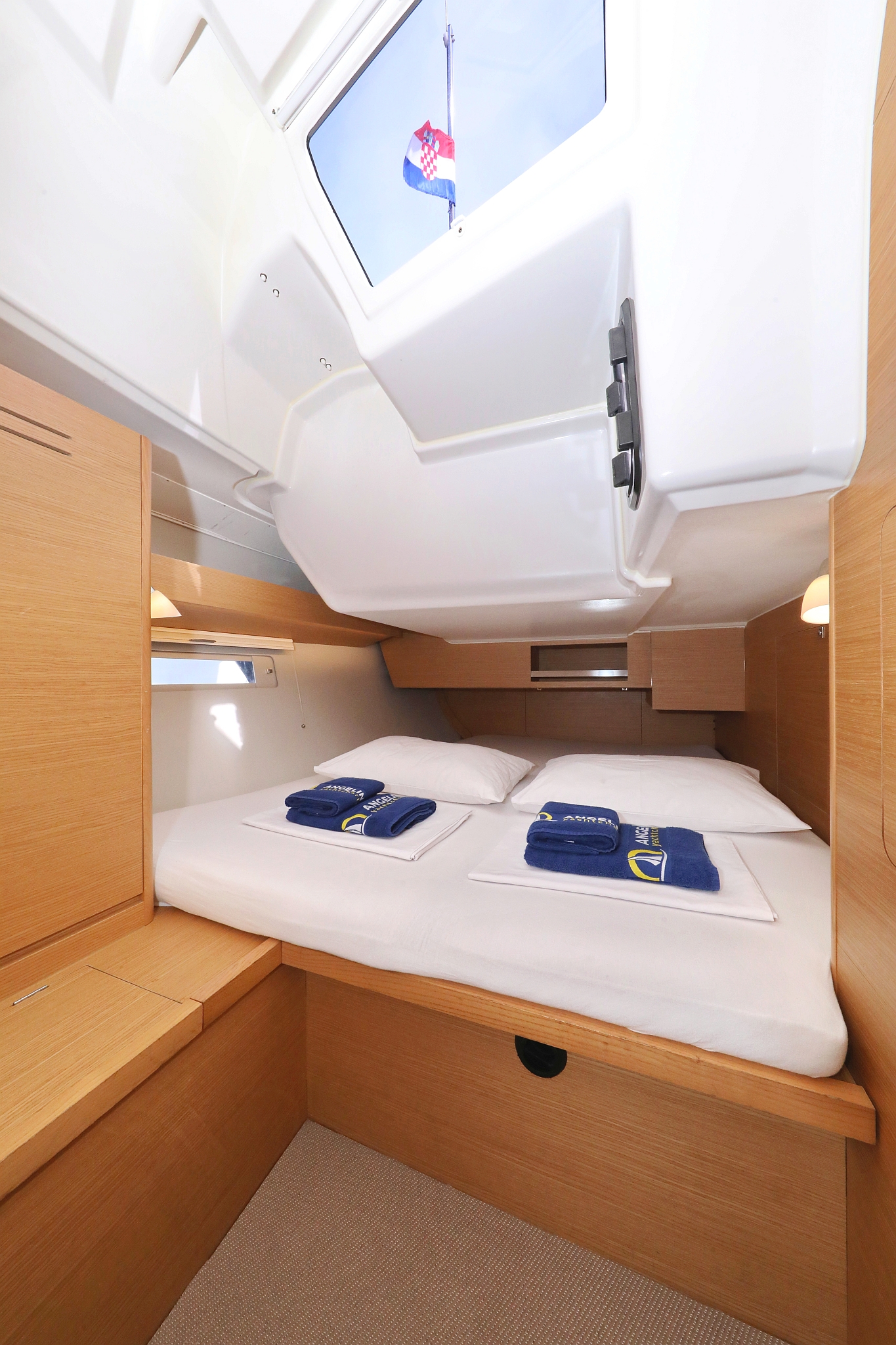 Dufour 430 GL — photo 22