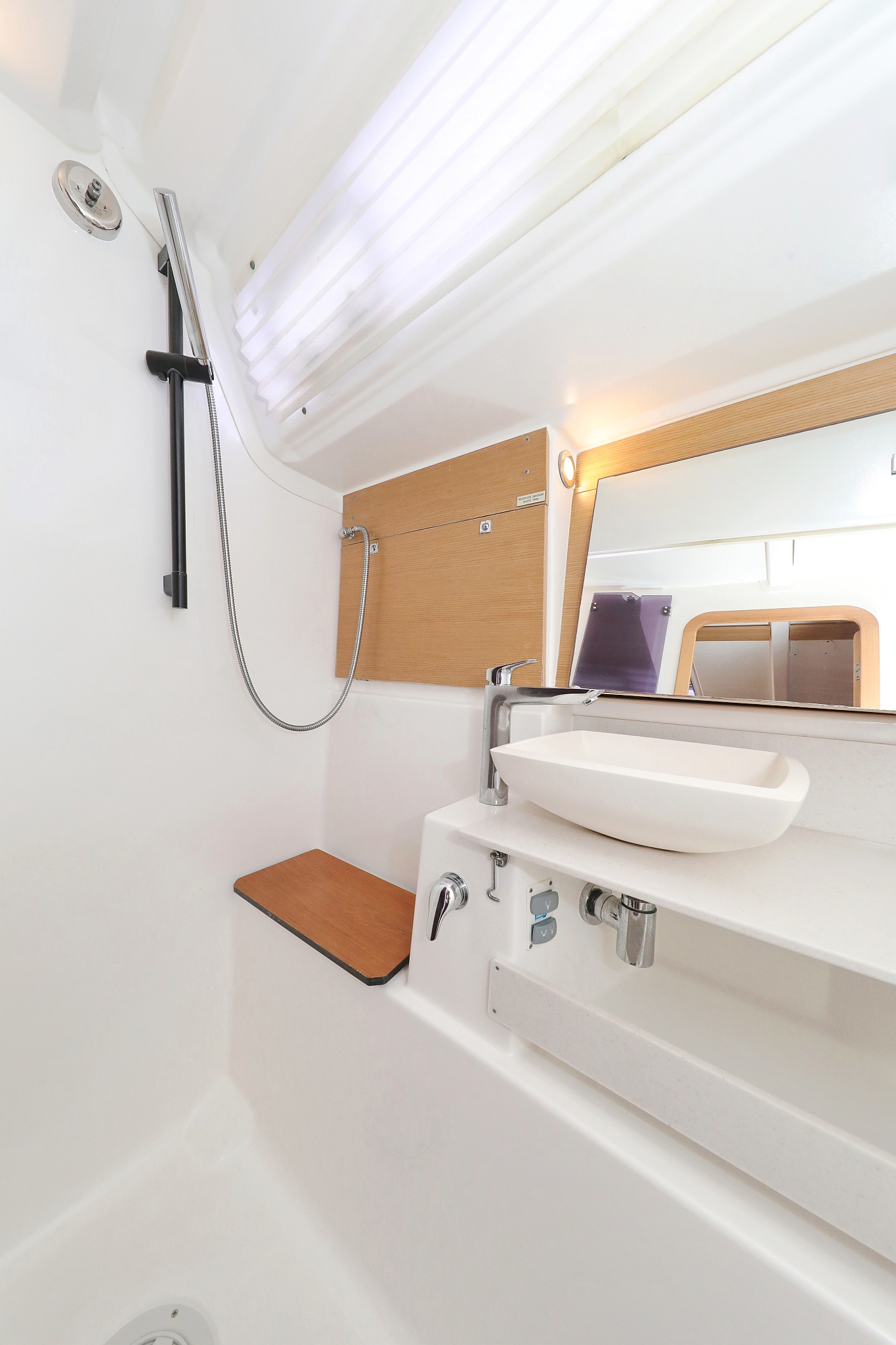 Dufour 430 GL — photo 35