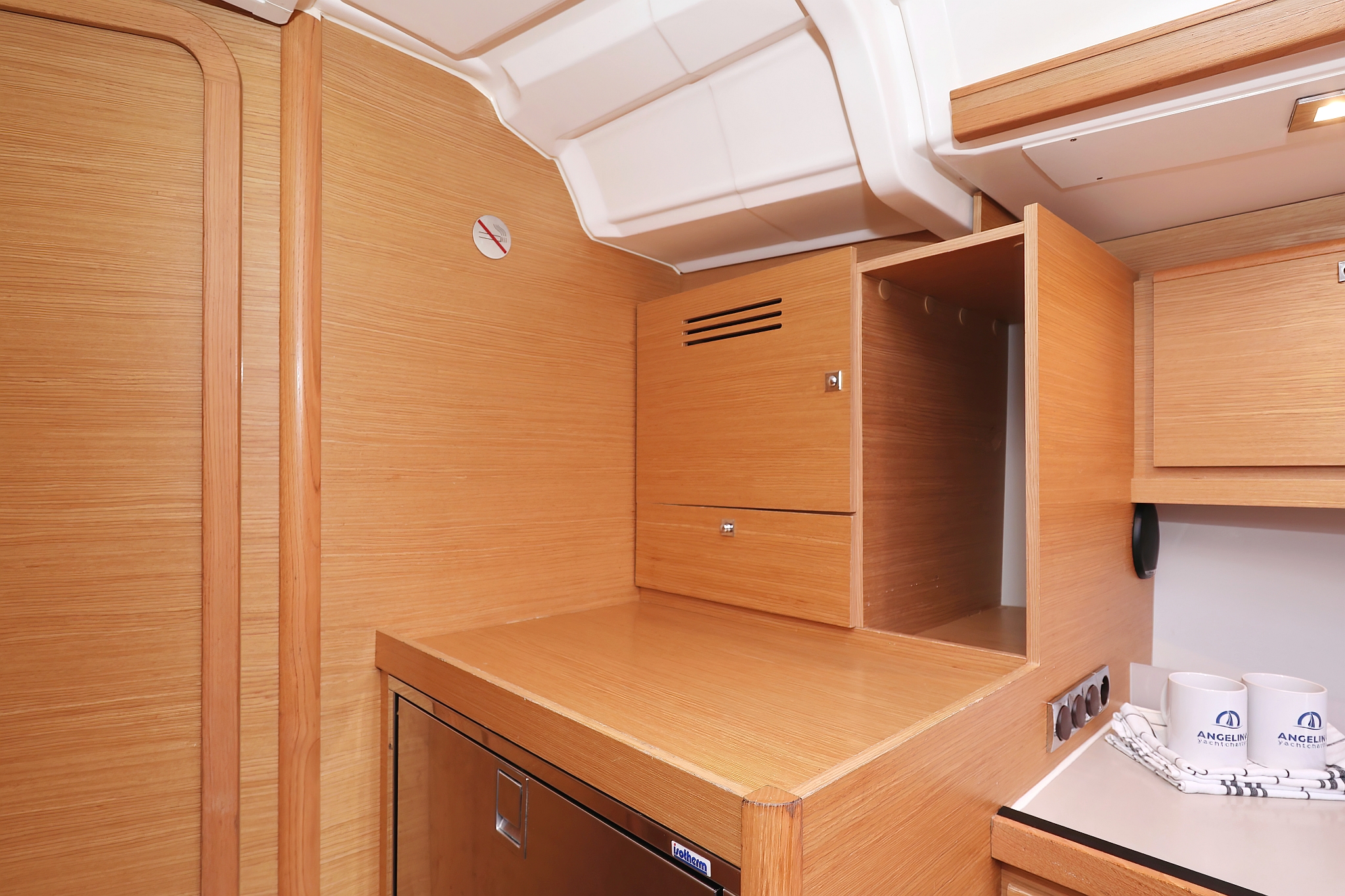 Dufour 430 GL — photo 41