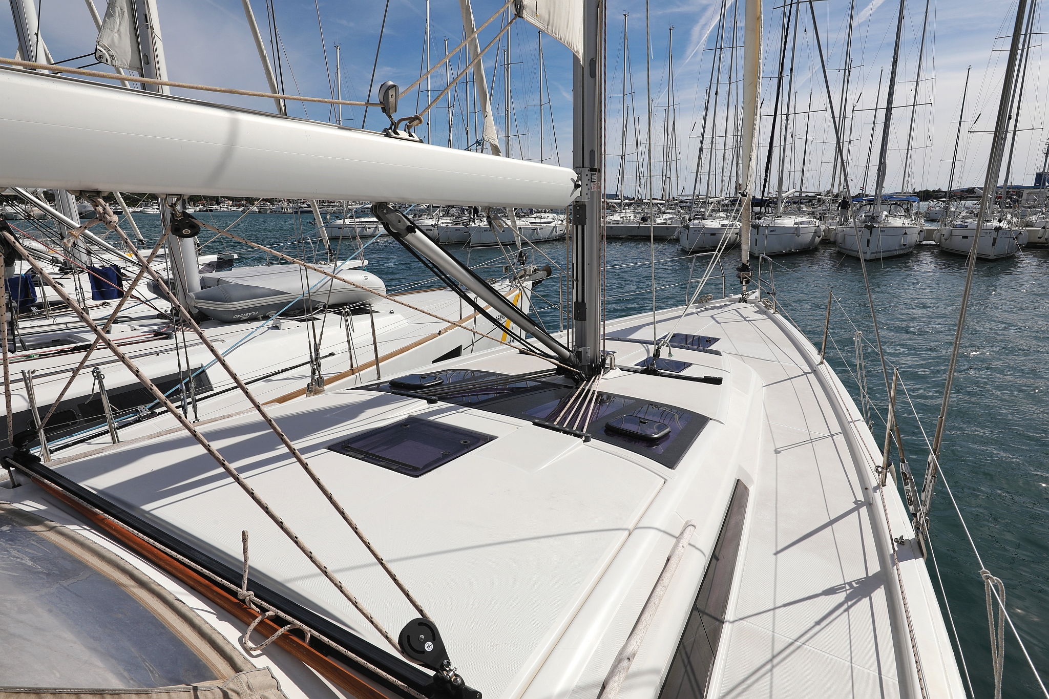 Dufour 430 GL — photo 10