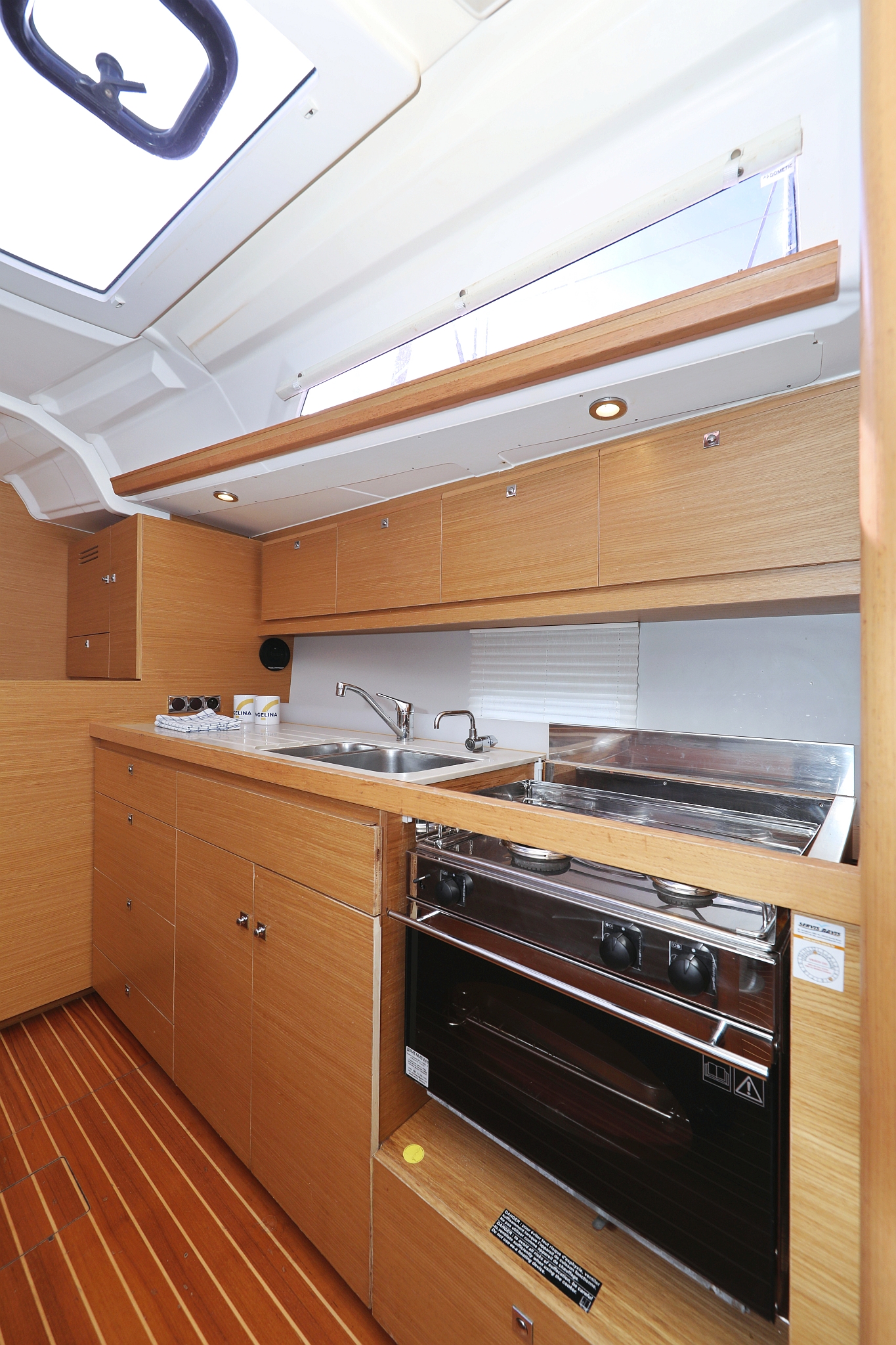 Dufour 430 GL — photo 19
