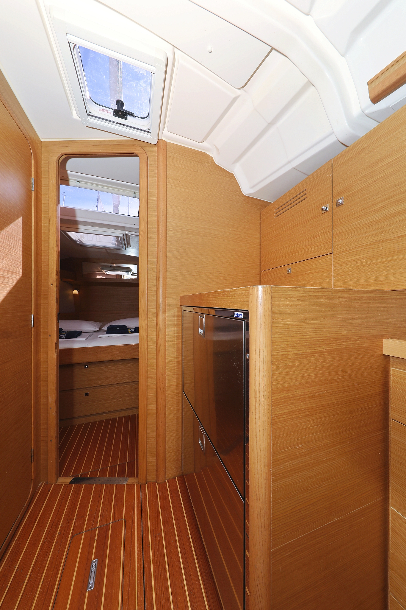 Dufour 430 GL — photo 21