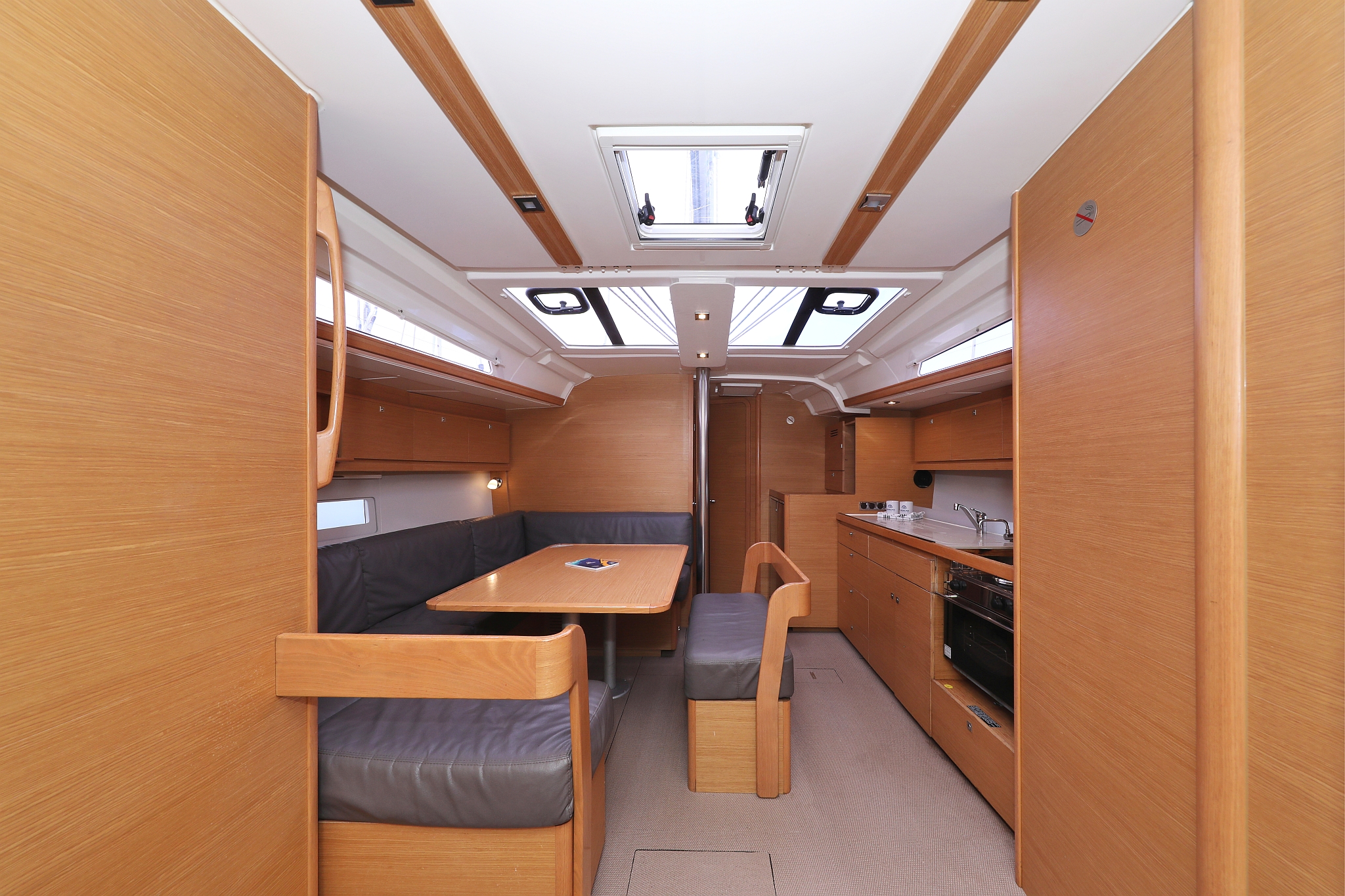 Dufour 430 GL — photo 21