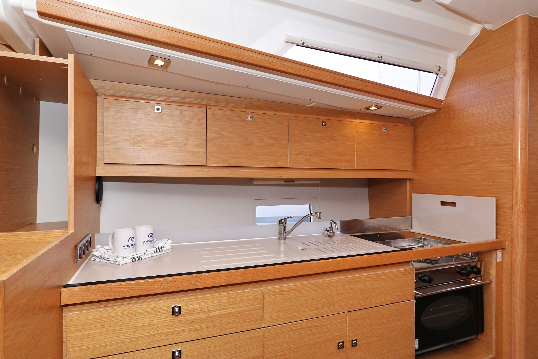 Dufour 430 GL — photo 28