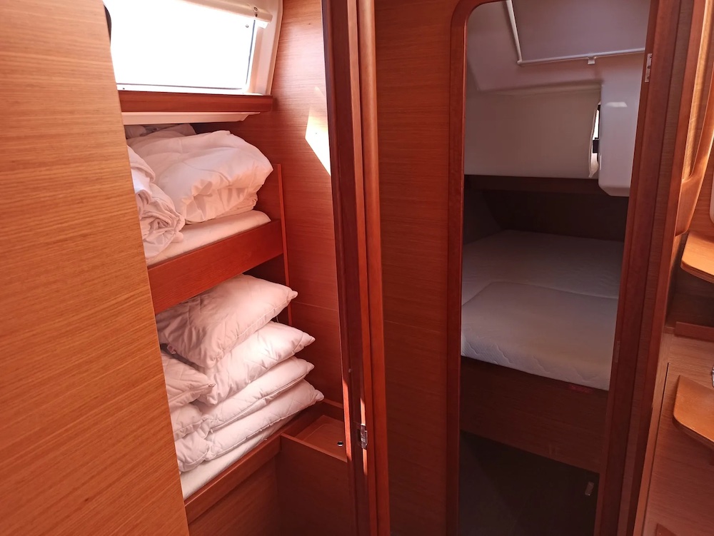 Dufour 460 GL - 5 cab. — photo 9