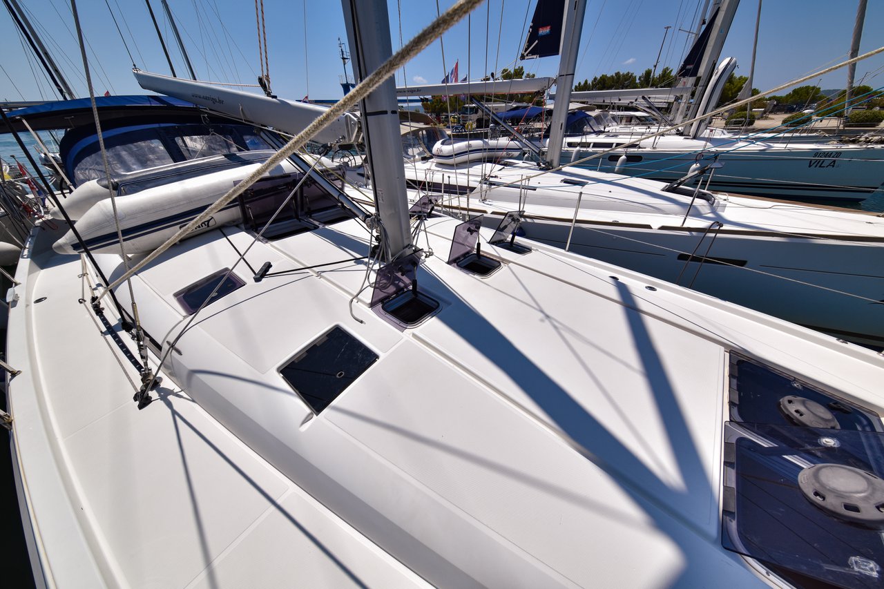 Sun Odyssey 490 - 5 + 1 cab. — photo 15