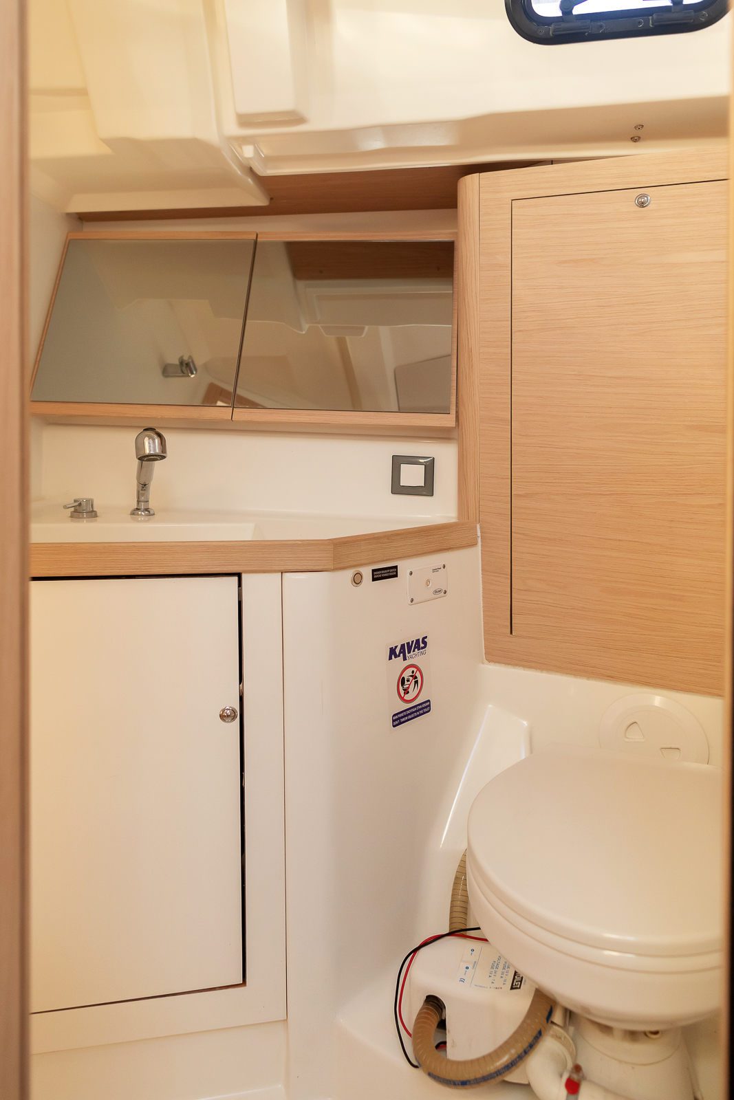 Oceanis 46.1 — photo 12