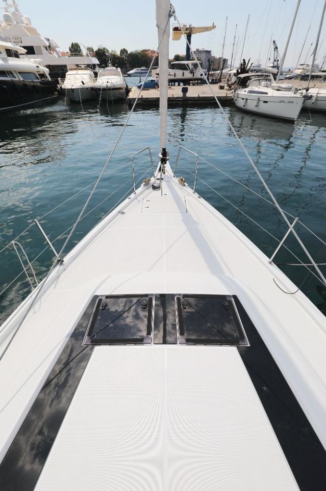 Oceanis 46.1 — photo 36