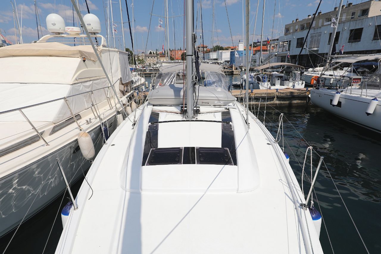 Oceanis 46.1 — photo 37