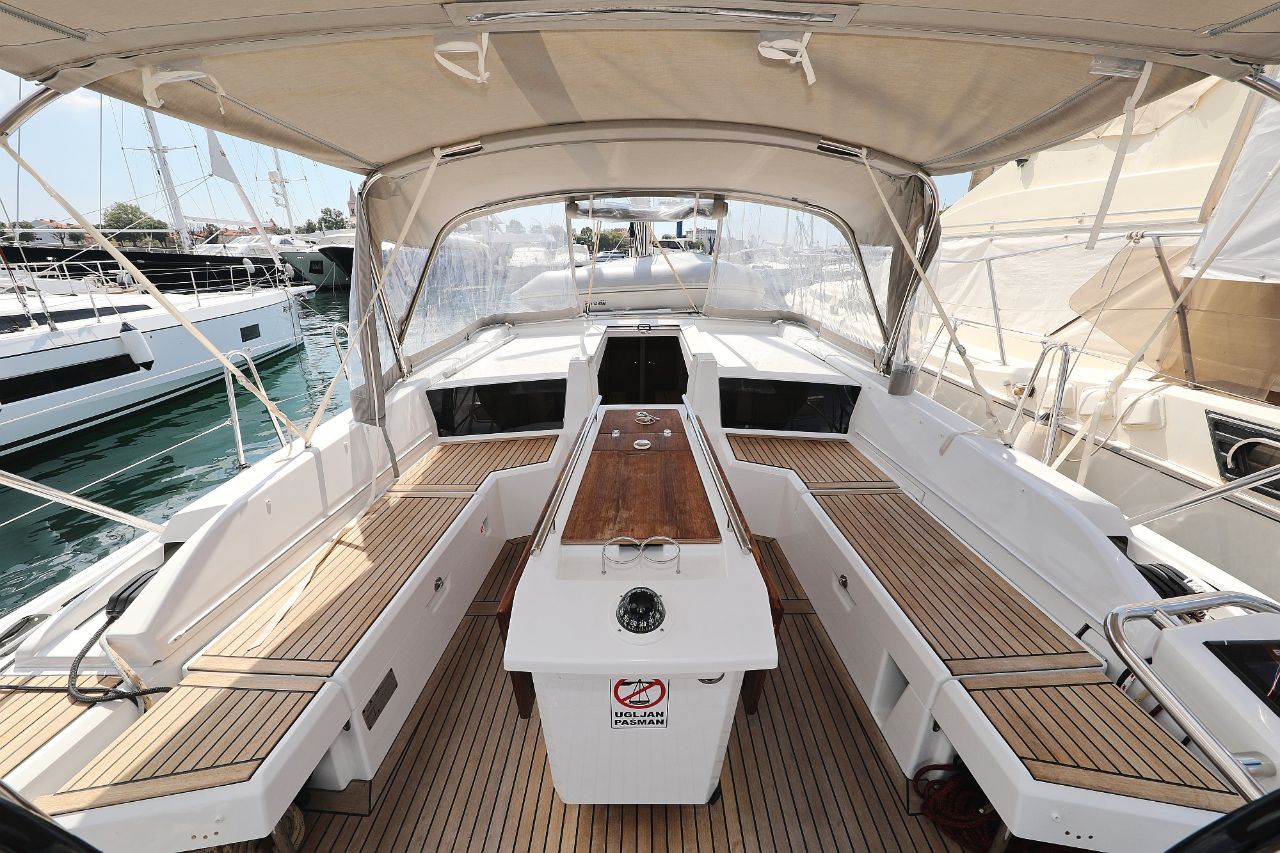 Oceanis 46.1 — photo 40