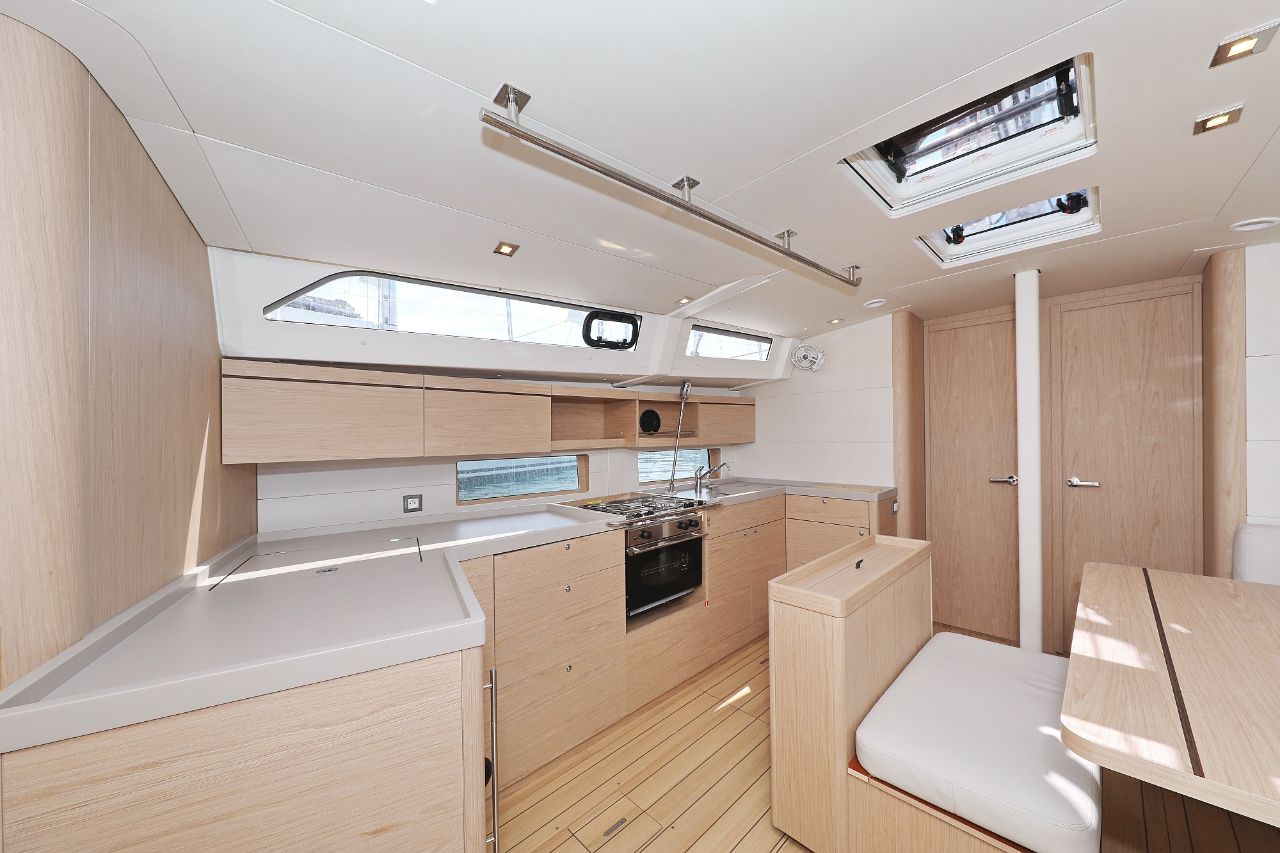 Oceanis 46.1 — photo 3