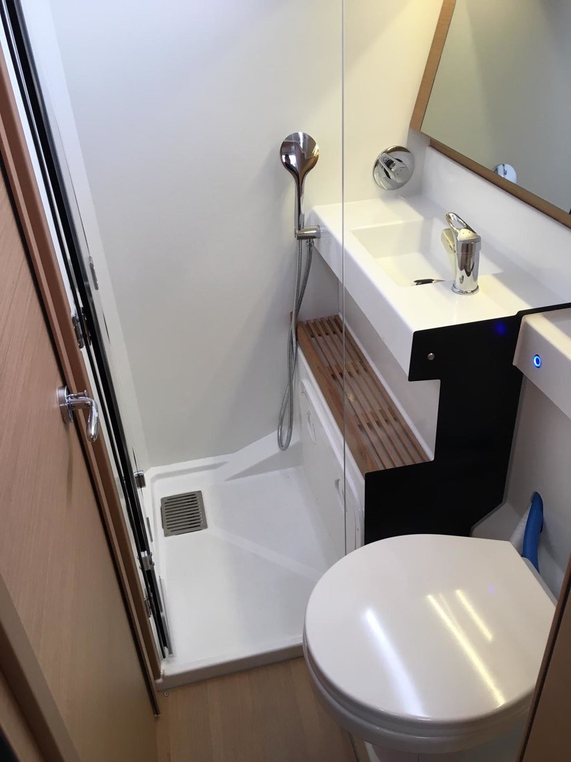 Sun Odyssey 440 - 4 cab. — photo 7