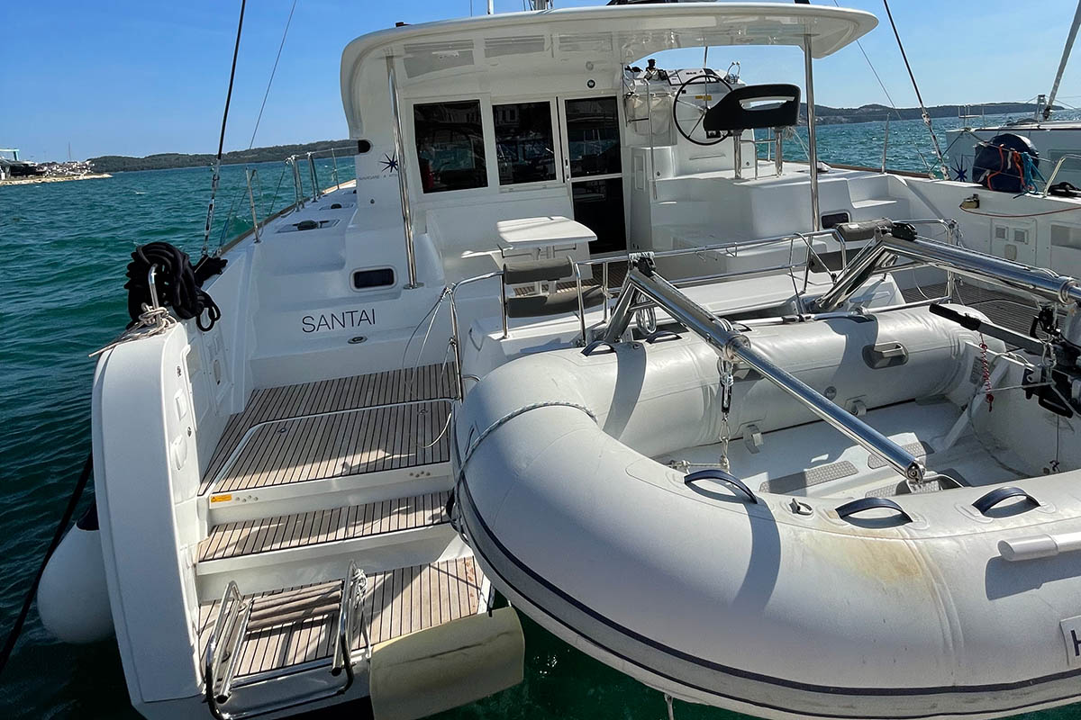 Lagoon 40 - 4 + 2 cab — photo 14