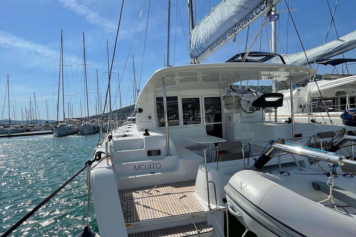 Lagoon 40 - 4 + 2 cab — photo 3