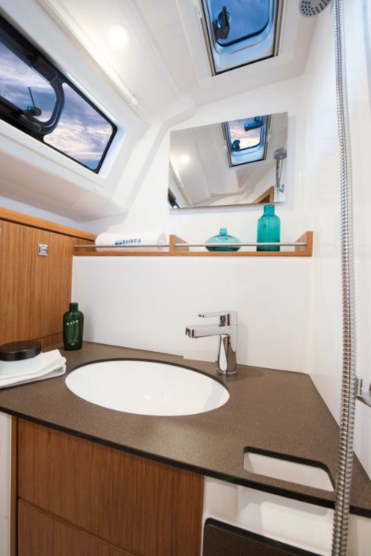 Bavaria Cruiser 37 - 3 cab. — photo 8