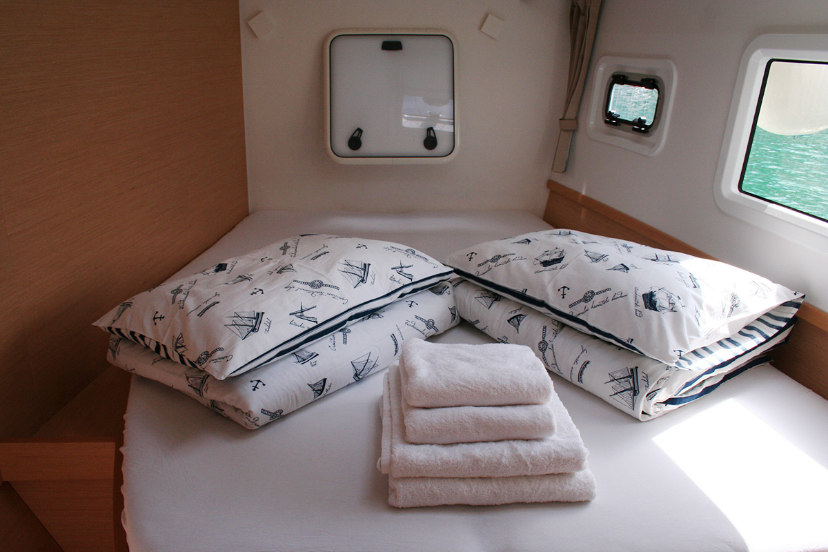 Lagoon 42 - 4 + 2 cab. — photo 19