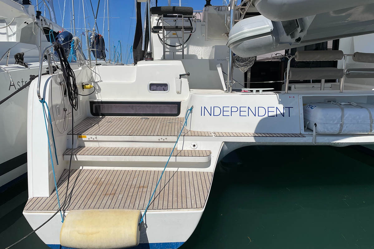 Lagoon 42 - 4 + 2 cab. — photo 3