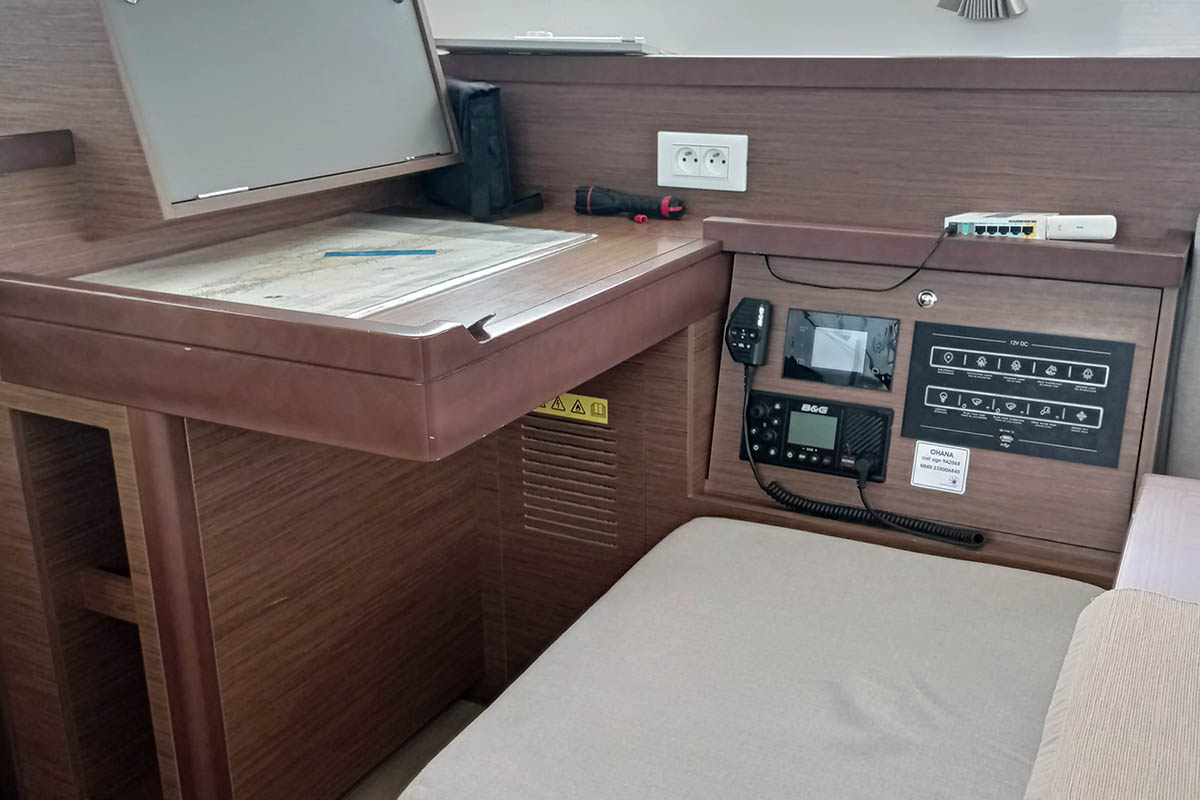 Lagoon 42 - 4 + 2 cab. — photo 10