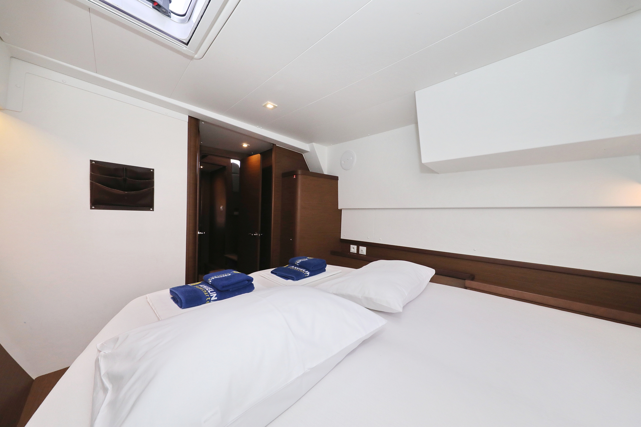 Lagoon 42 - 4 + 2 cab. — photo 26