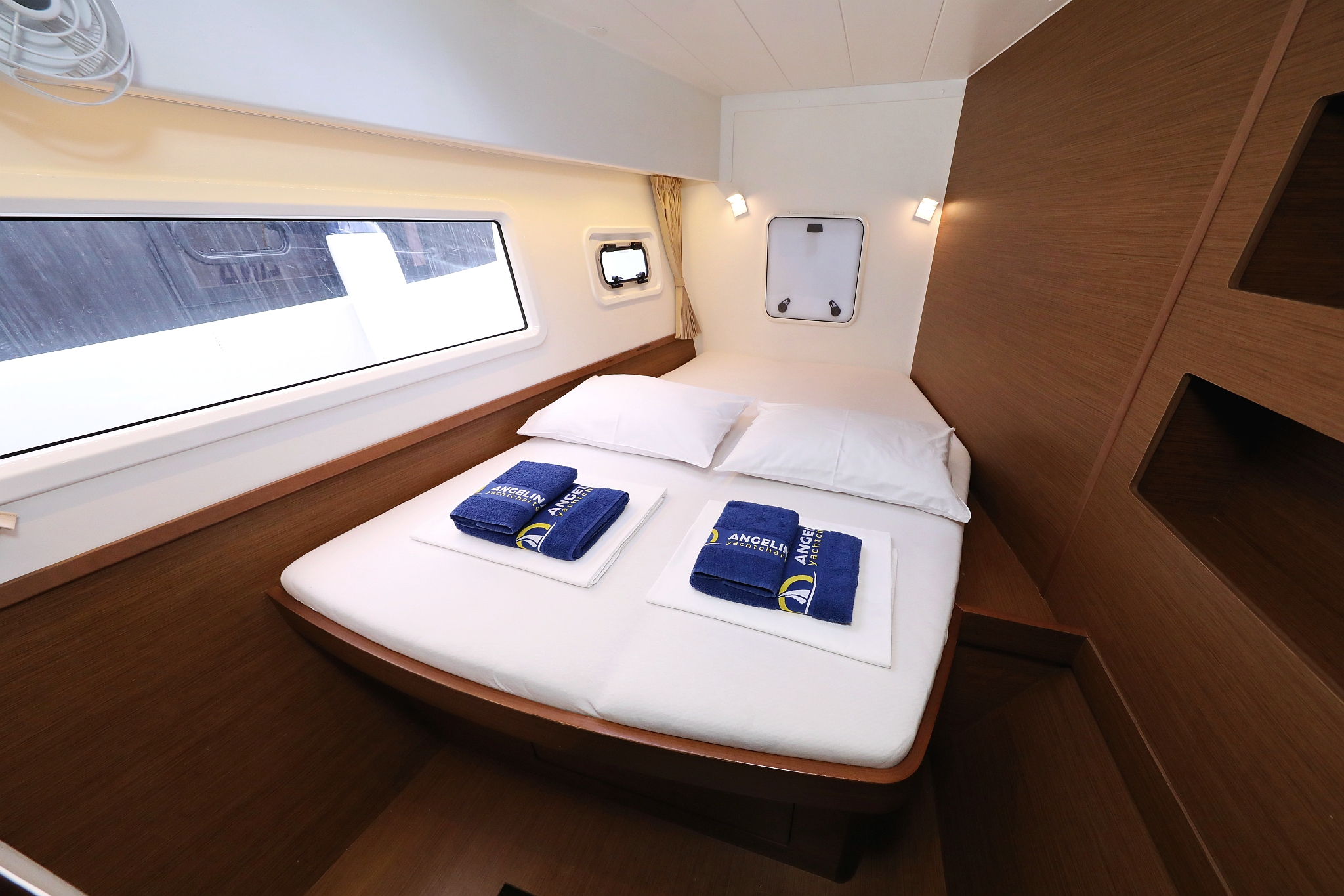 Lagoon 42 - 4 + 2 cab. — photo 27