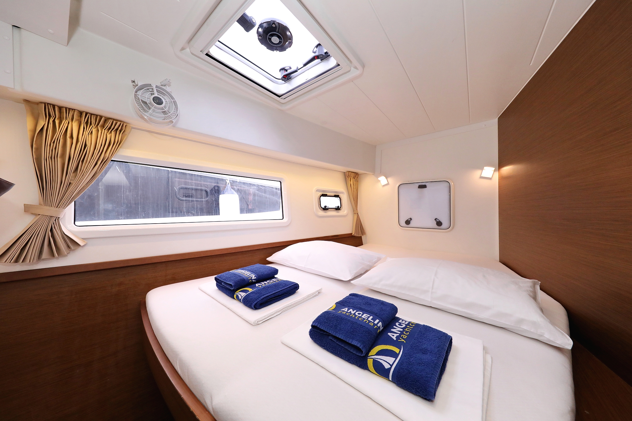 Lagoon 42 - 4 + 2 cab. — photo 28