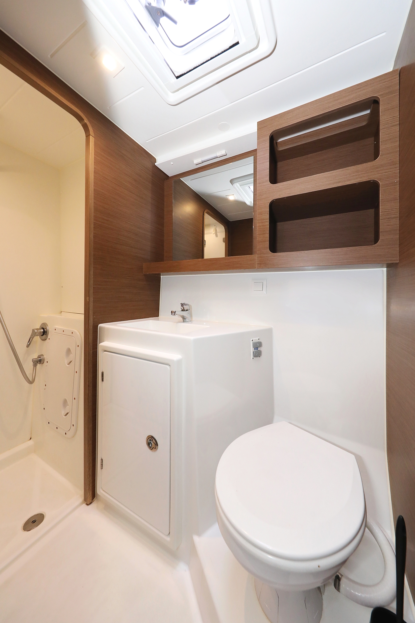 Lagoon 42 - 4 + 2 cab. — photo 31