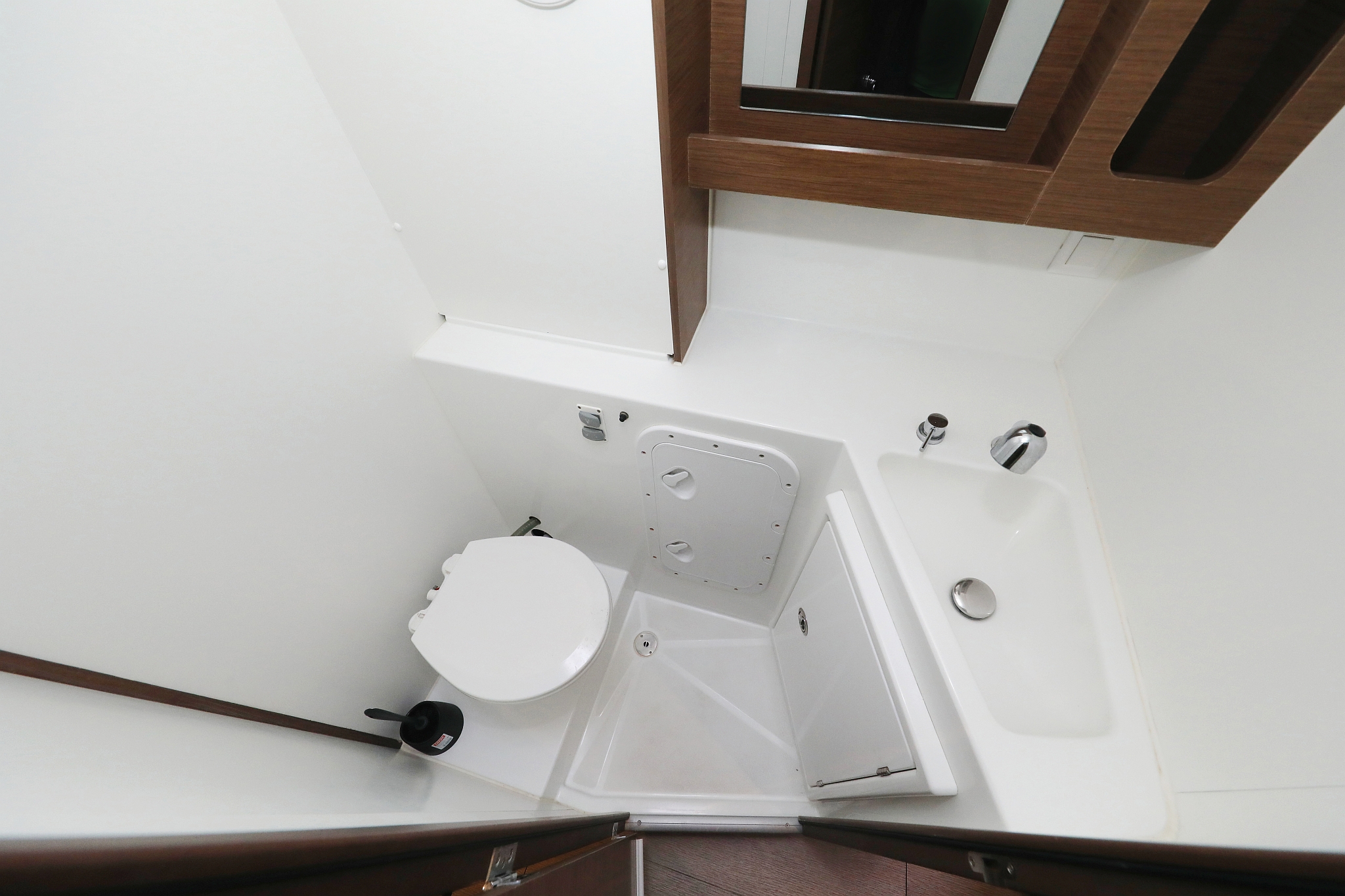 Lagoon 42 - 4 + 2 cab. — photo 38