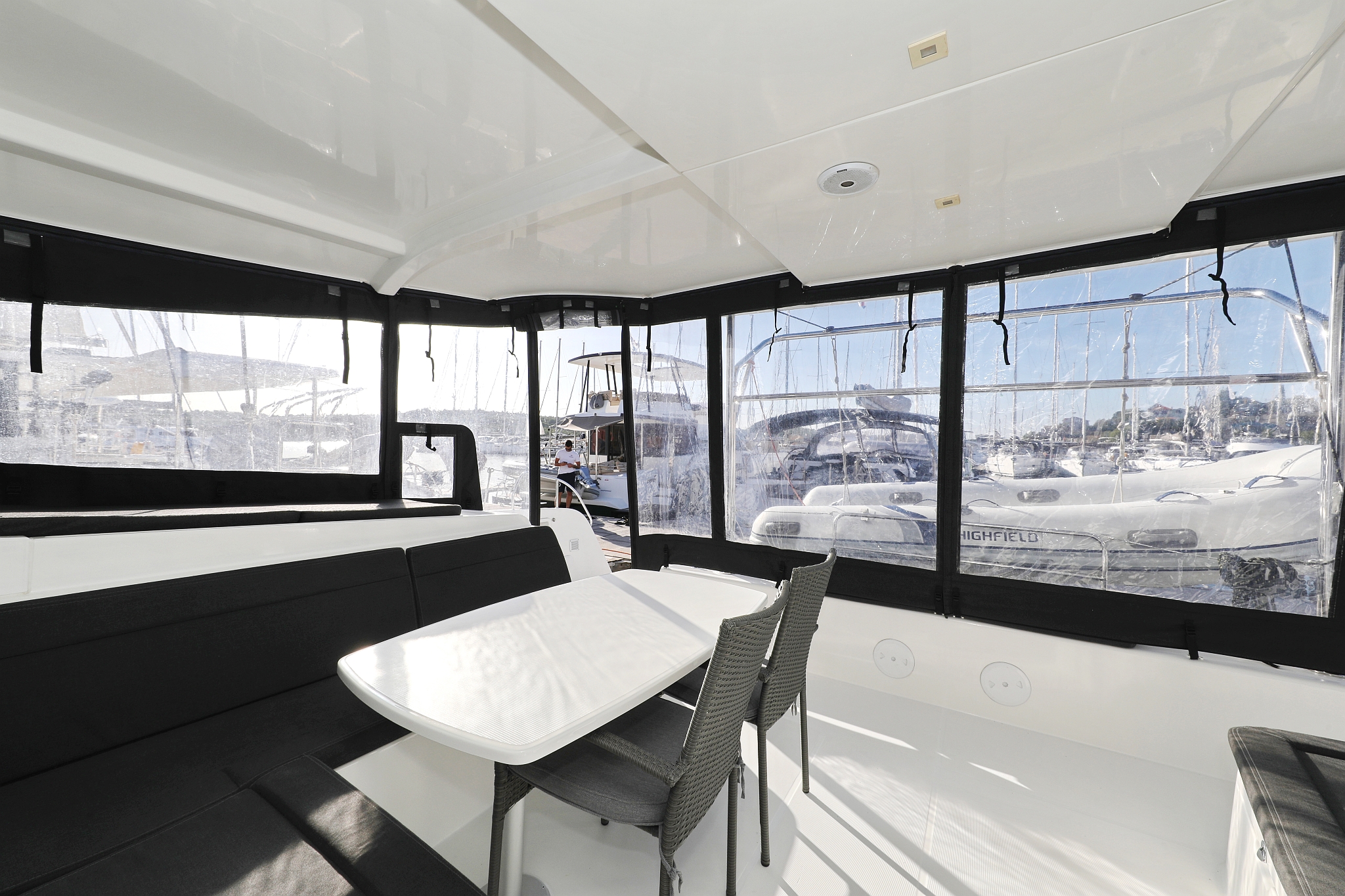 Lagoon 42 - 4 + 2 cab. — photo 46