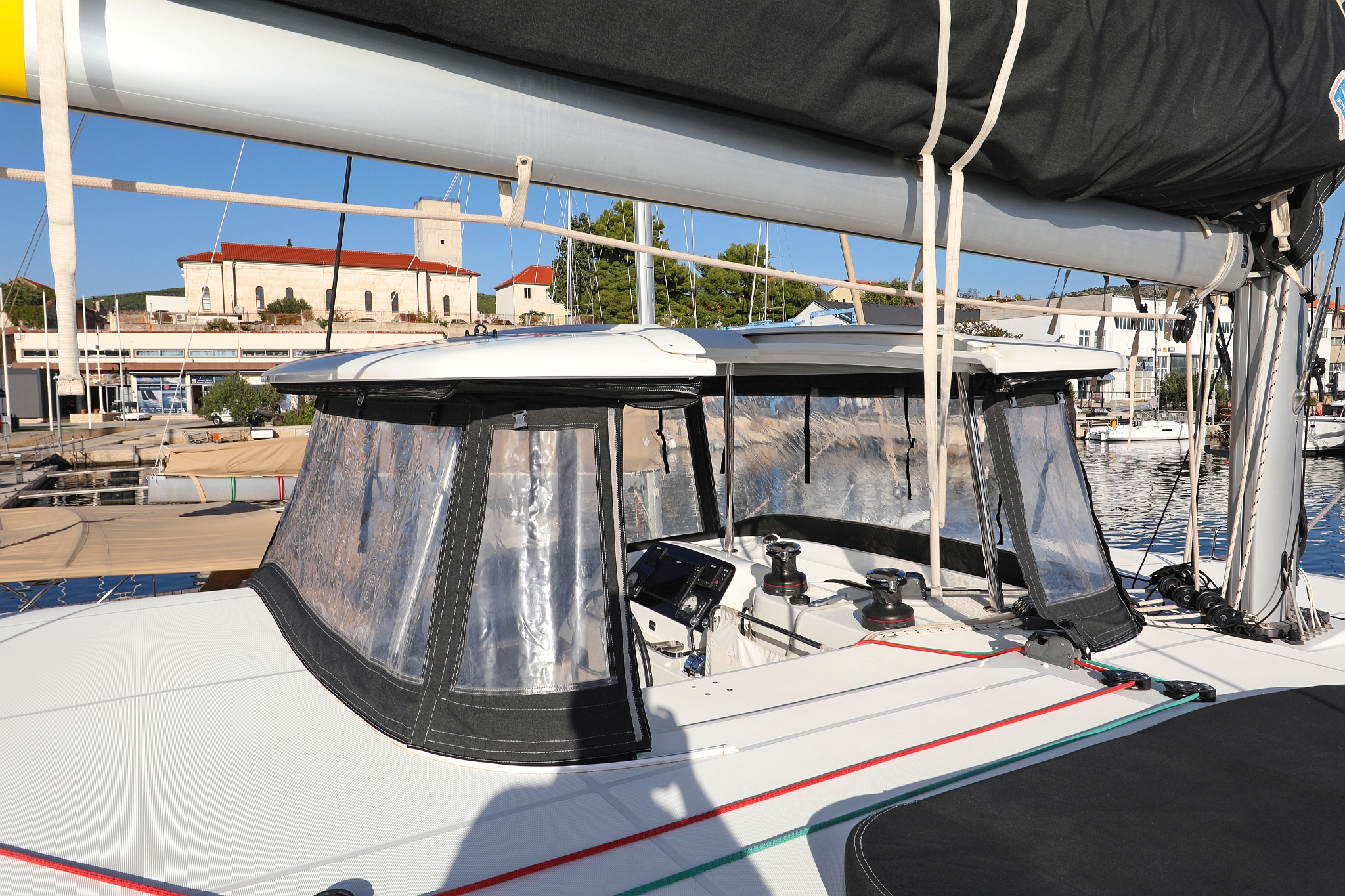 Lagoon 42 - 4 + 2 cab. — photo 48