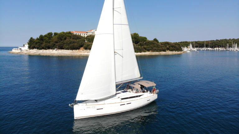Sun Odyssey 419 - 3 cab. — photo 5