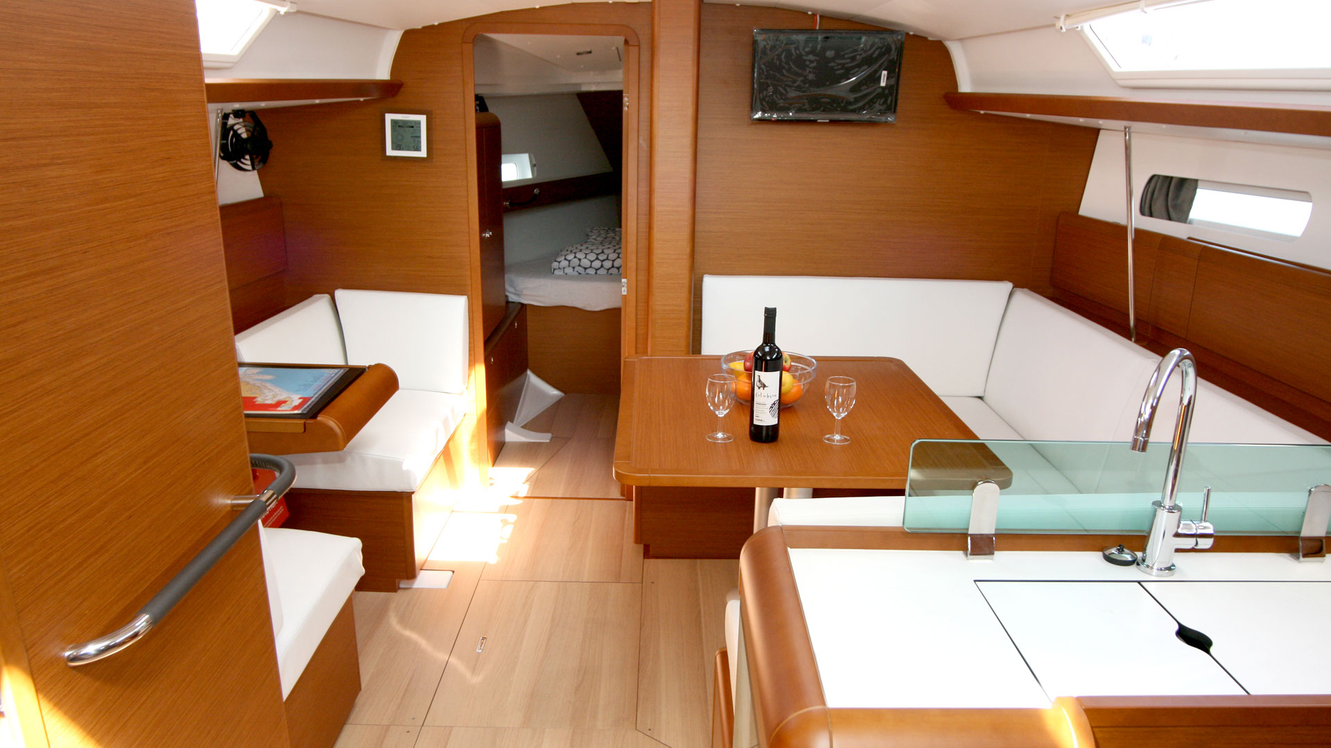 Sun Odyssey 419 - 3 cab. — photo 10