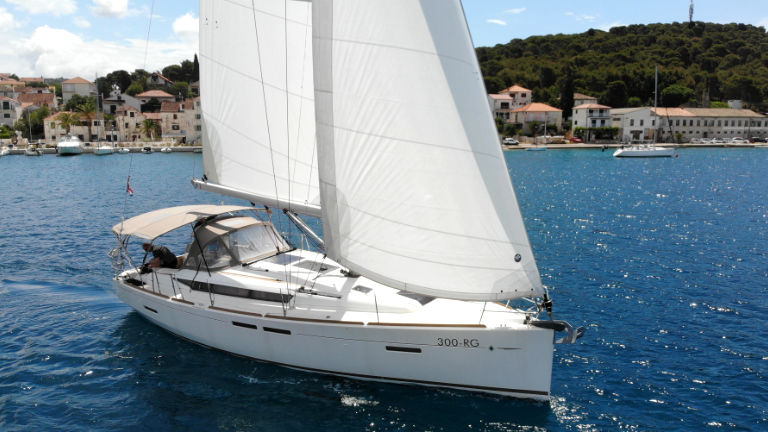 Sun Odyssey 419 - 3 cab. — photo 7