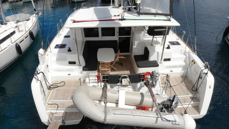Lagoon 40 - 4 + 1 cab. — photo 1