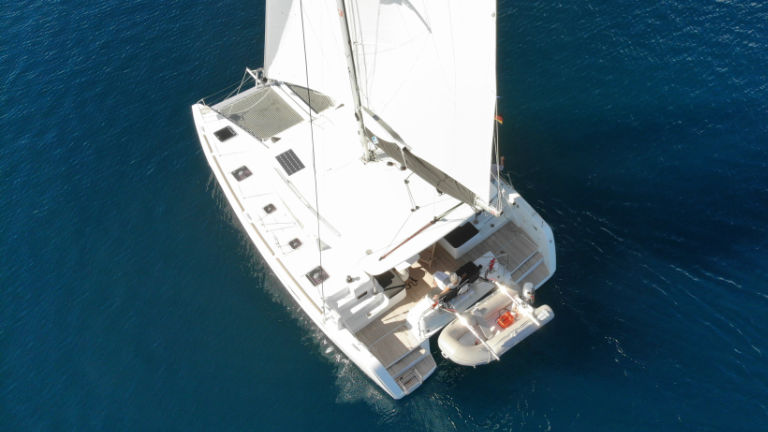 Lagoon 40 - 4 + 1 cab. — photo 14