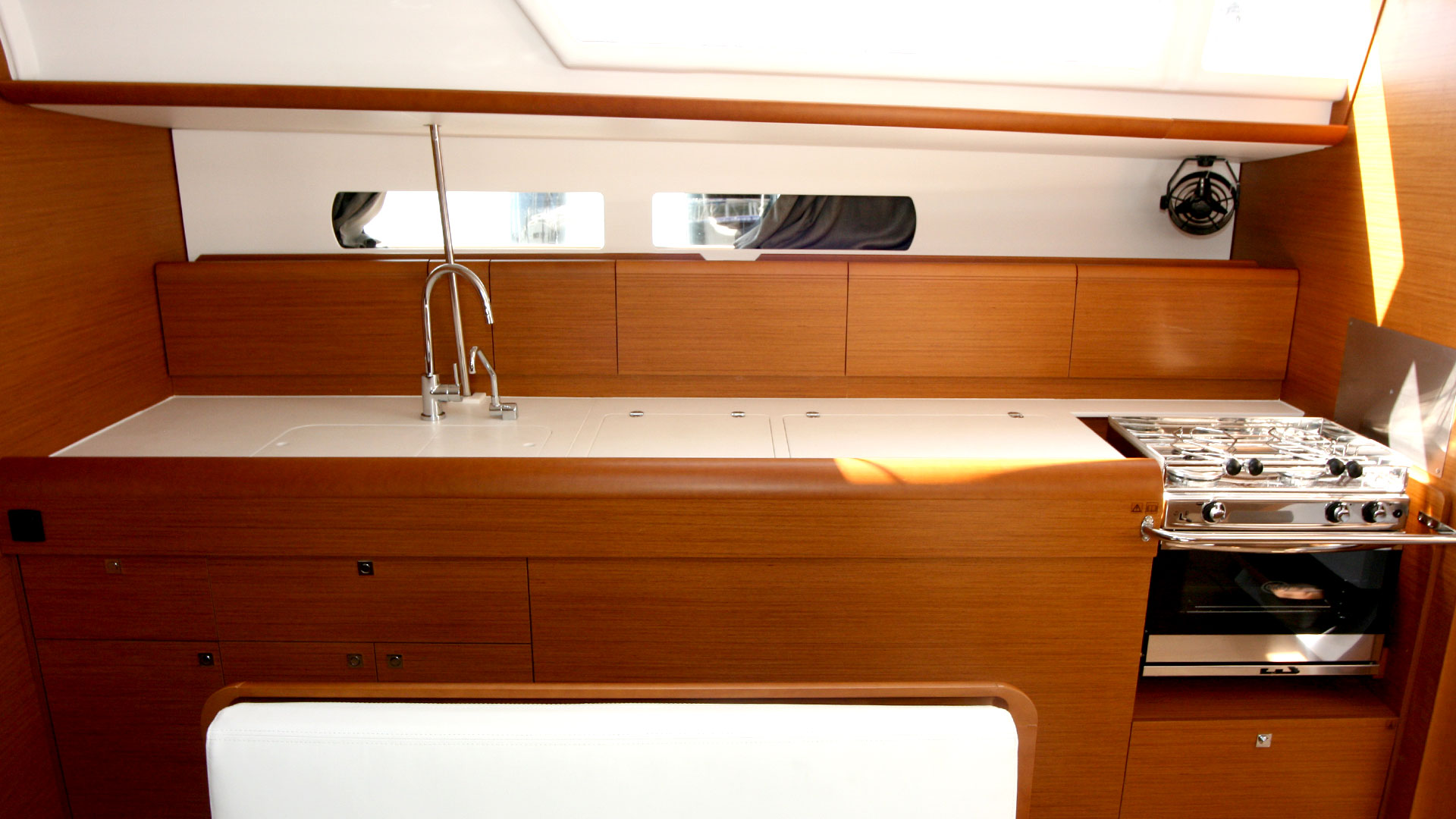 Sun Odyssey 479 - 4 cab. — photo 13