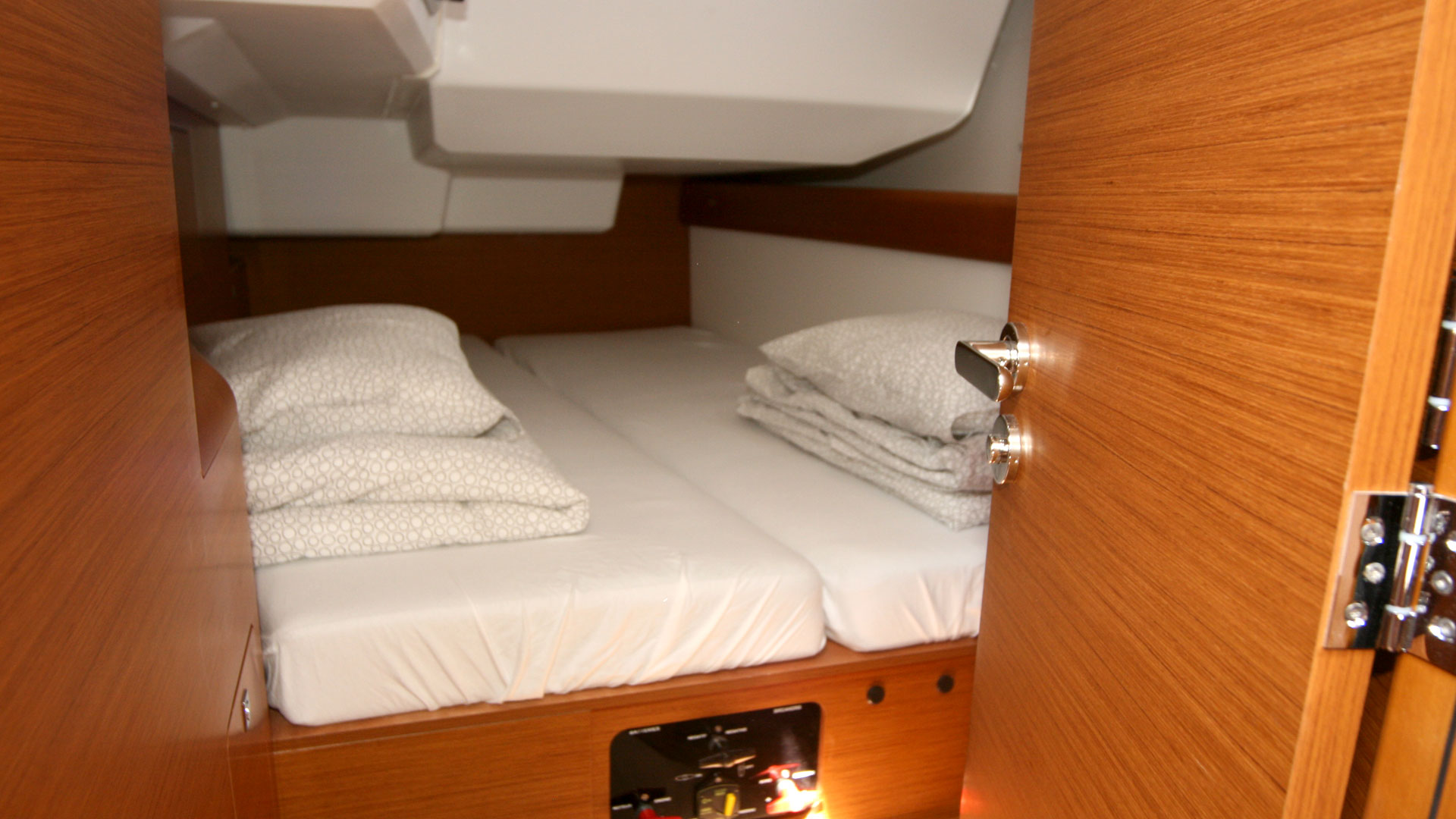 Sun Odyssey 479 - 4 cab. — photo 17