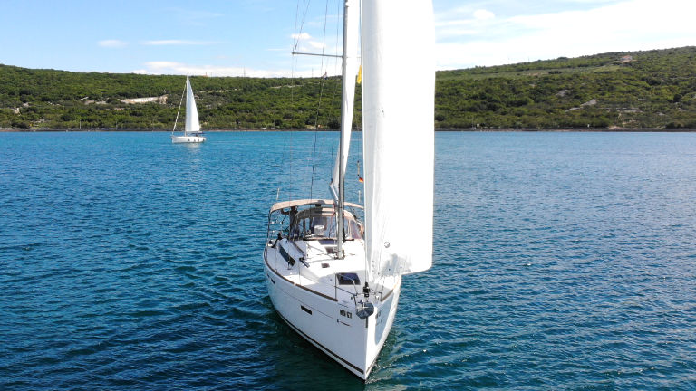 Sun Odyssey 419 - 3 cab. — photo 7